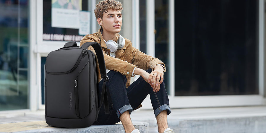 BANGE lifestyle banner – calm temperament backpack lineup