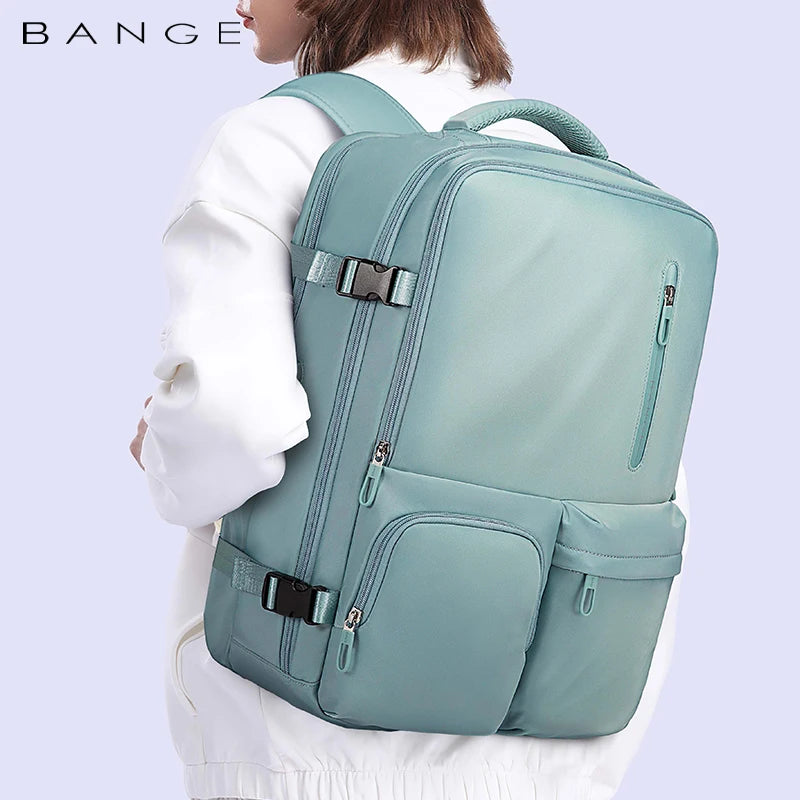 BANGE 1800 travel backpack mint worn back
